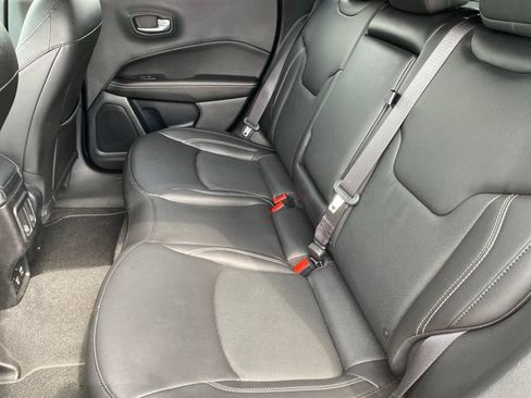 Used 2021 Jeep Compass Latitude AWD/4WD image 8