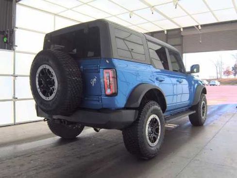 Used 2022 Ford Bronco Outer Banks w/ Sasquatch Package image 4