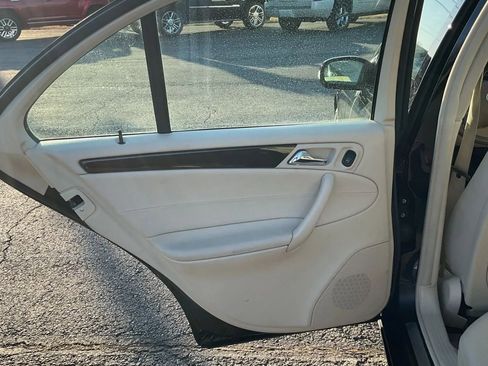 Used 2007 Mercedes-Benz C 280 4MATIC Sedan image 35