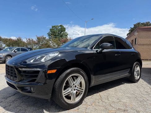 Used 2016 Porsche Macan S AWD/4WD image 4