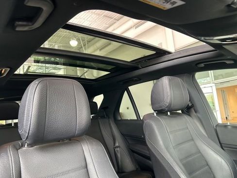 Used 2022 Mercedes-Benz GLE 350 4MATIC image 16