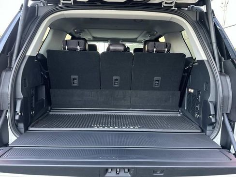 New 2025 Ford Expedition Platinum w/ Platinum Ultimate Package image 16