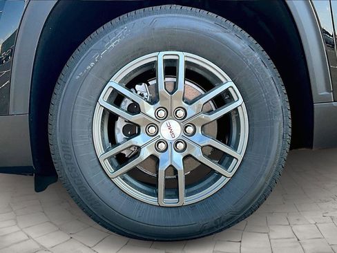 New 2025 GMC Acadia Elevation w/ LPO, Floor Liner Package image 13