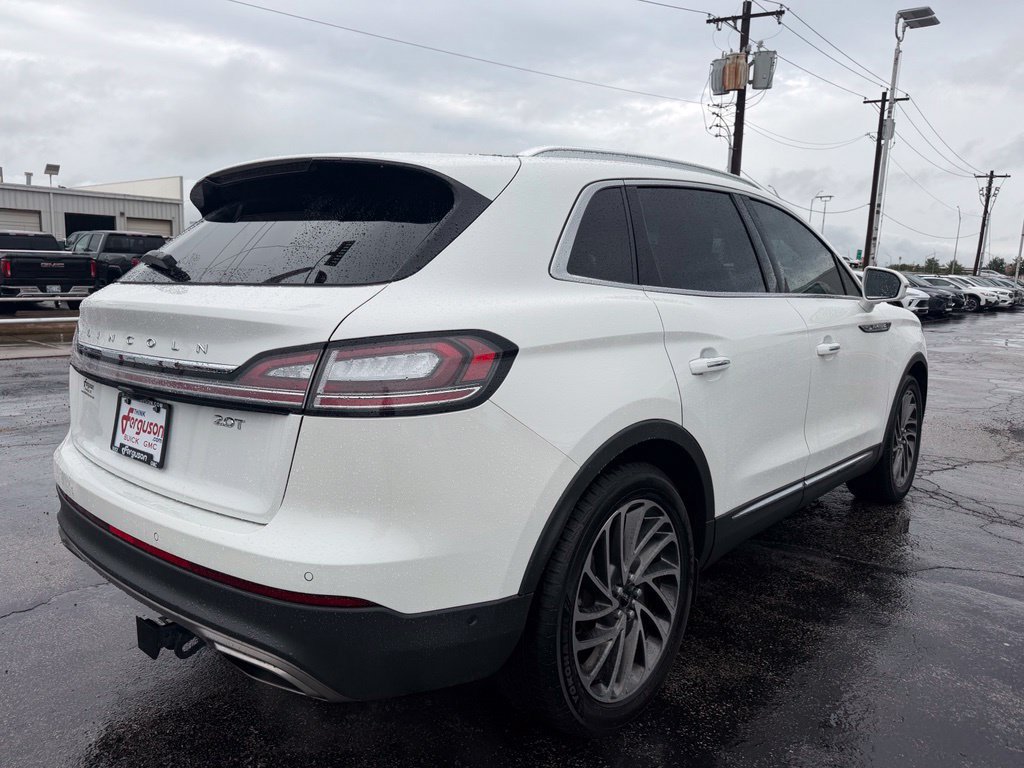 Used 2020 Lincoln Nautilus Reserve w/ Equipment Group 201A FWD image 3