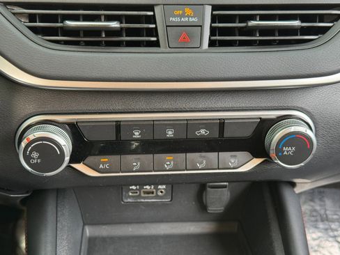 Used 2021 Nissan Altima 2.5 SR image 24