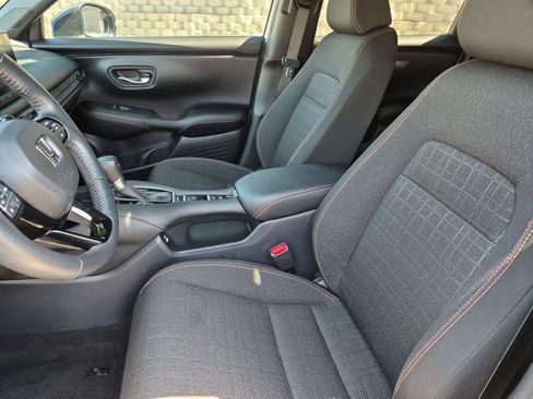 Used 2023 Honda HR-V Sport image 25