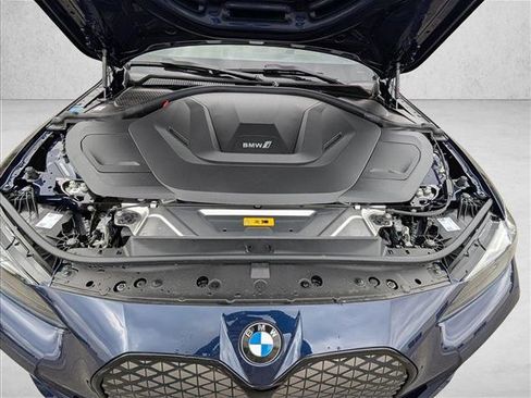 New 2026 BMW i4 xDrive40i w/ M Sport Package AWD/4WD image 18