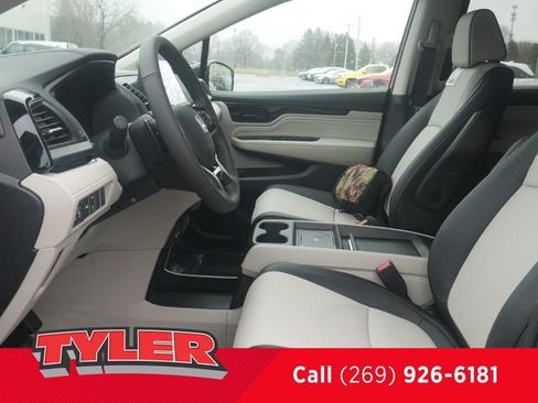 New 2026 Honda Odyssey Elite image 37