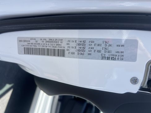 Used 2019 Dodge Grand Caravan GT w/ Safety Sphere Group FWD image 22