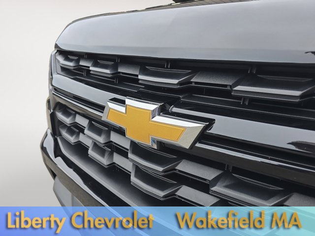 Used 2021 Chevrolet Colorado W/T w/ Custom Special Edition AWD/4WD image 9