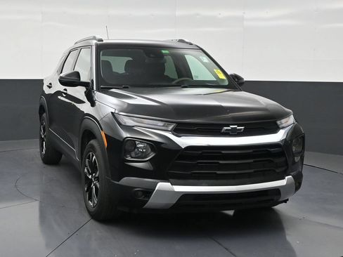 Used 2023 Chevrolet TrailBlazer LT FWD image 7