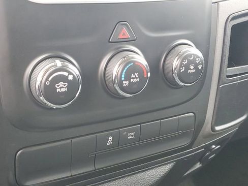 Used 2013 RAM 1500 Express AWD/4WD image 14