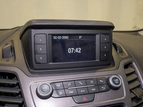 Used 2019 Ford Transit Connect XL image 12