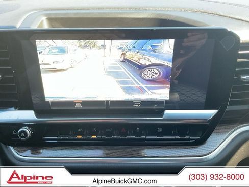 Used 2025 GMC Sierra 1500 Elevation image 18