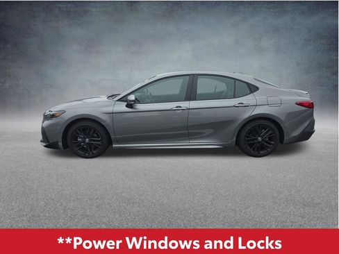 Used 2026 Toyota Camry SE w/ Multimedia Upgrade Package FWD image 12