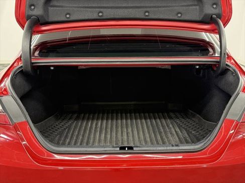 Certified 2022 Toyota Camry SE image 11