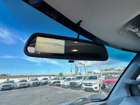 Used 2018 Chevrolet Express 2500 w/ Driver Convenience Package image 20