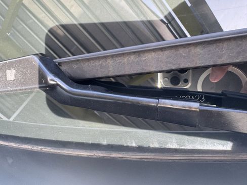 Used 2022 Volvo S60 T8 R-Design Expression w/ Premium Package image 41