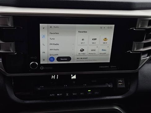 Used 2022 Toyota Tundra SR5 image 13