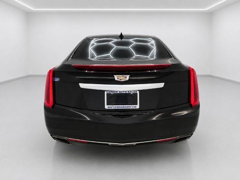 Used 2017 Cadillac XTS Luxury FWD image 4