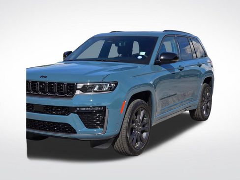 Used 2026 Jeep Grand Cherokee Limited AWD/4WD image 48