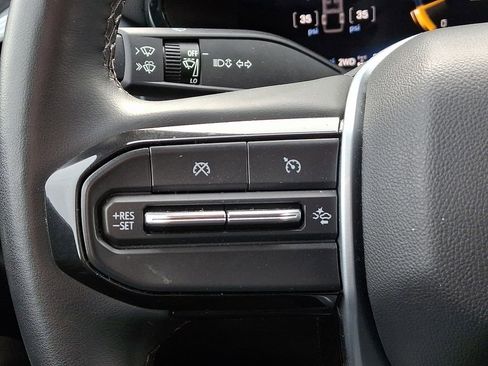 Certified 2024 Chevrolet Colorado LT w/ LT Convenience Package II image 21