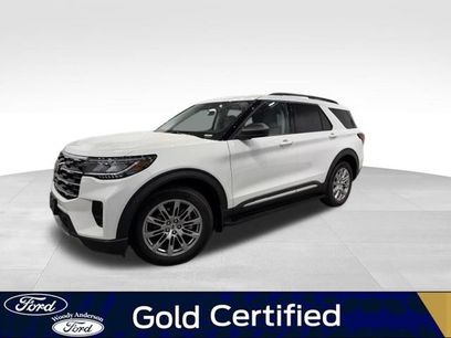Certified 2025 Ford Explorer Active w/ Active Comfort Package