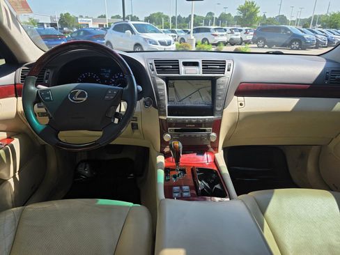 Used 2010 Lexus LS 460 L image 11