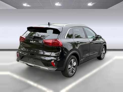 Used 2022 Kia Niro EX Premium FWD image 7