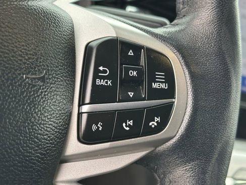 Used 2022 Ford Explorer XLT image 21