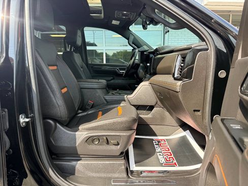 Used 2025 GMC Sierra 2500 AT4 w/ AT4 Premium Plus Package AWD/4WD image 43