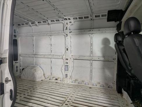 Used 2023 RAM ProMaster 2500 FWD image 14