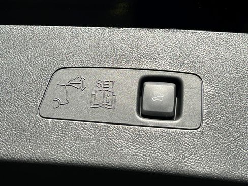 New 2026 Lincoln Corsair Reserve image 14