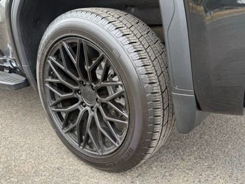 Used 2021 GMC Sierra 1500 Denali w/ Driver Alert Package II image 7