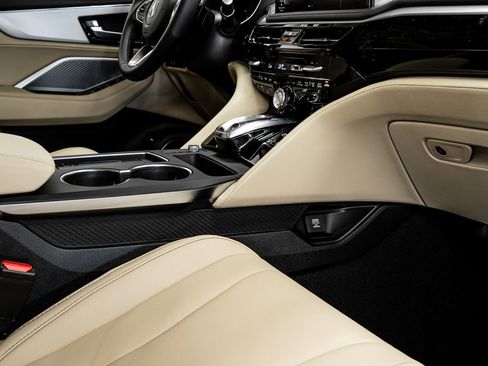 New 2026 Acura MDX SH-AWD image 31