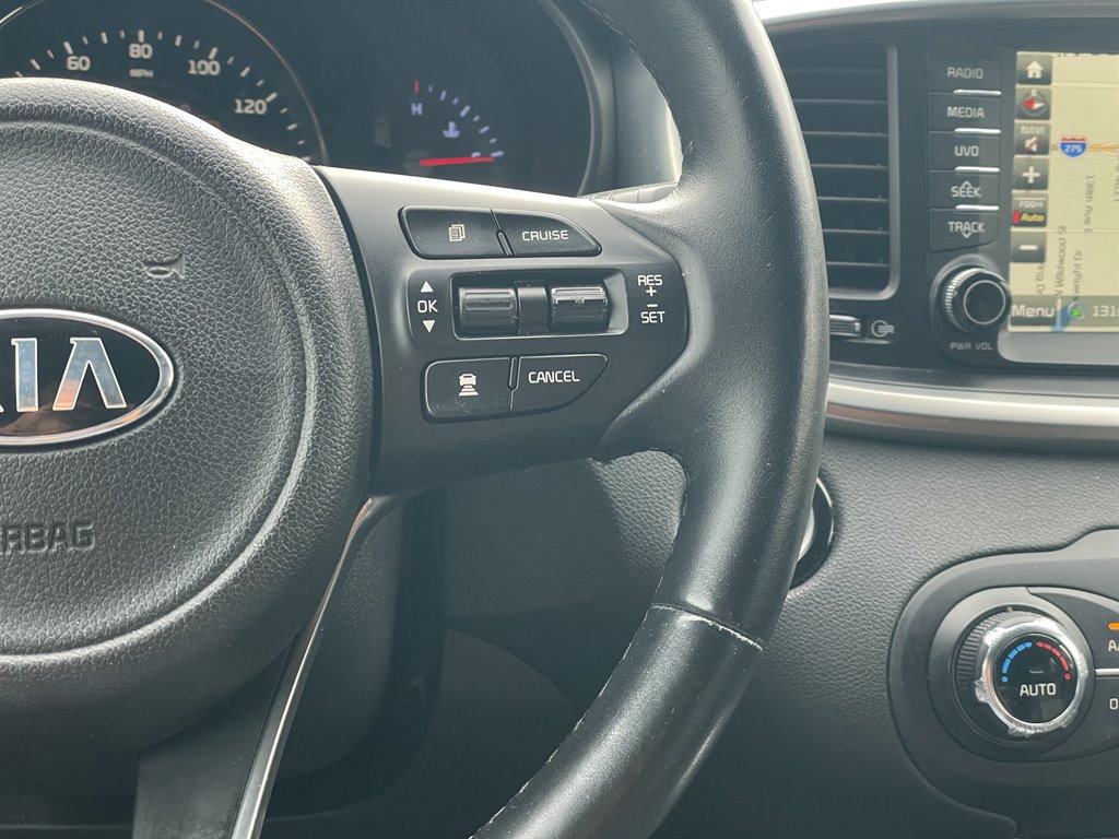 Used 2017 Kia Sorento SX FWD image 28