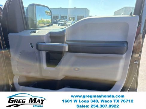Used 2020 Ford F150 XLT w/ Equipment Group 302A Luxury AWD/4WD image 19