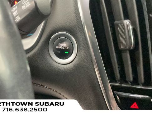 Used 2018 Chevrolet Traverse LT AWD/4WD image 19