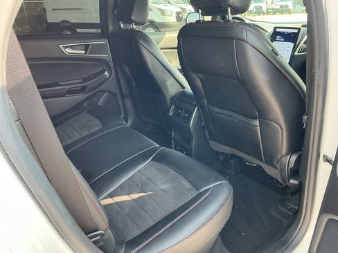 Used 2022 Ford Edge ST-Line AWD/4WD image 18