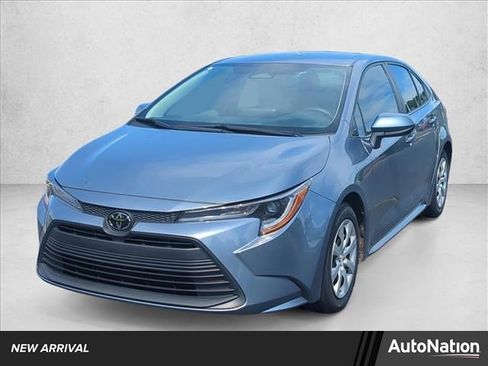 Used 2024 Toyota Corolla LE FWD image 1