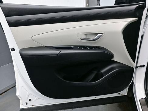 Certified 2026 Hyundai Tucson SEL image 9