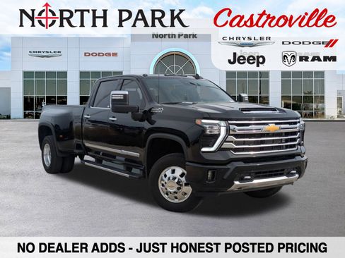 Used 2025 Chevrolet Silverado 3500 High Country w/ High Country Premium Package image 1