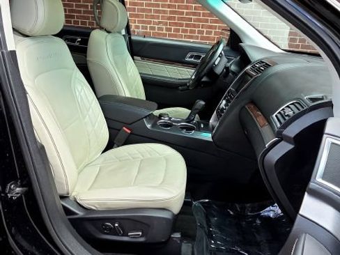 Used 2016 Ford Explorer Platinum AWD/4WD image 11
