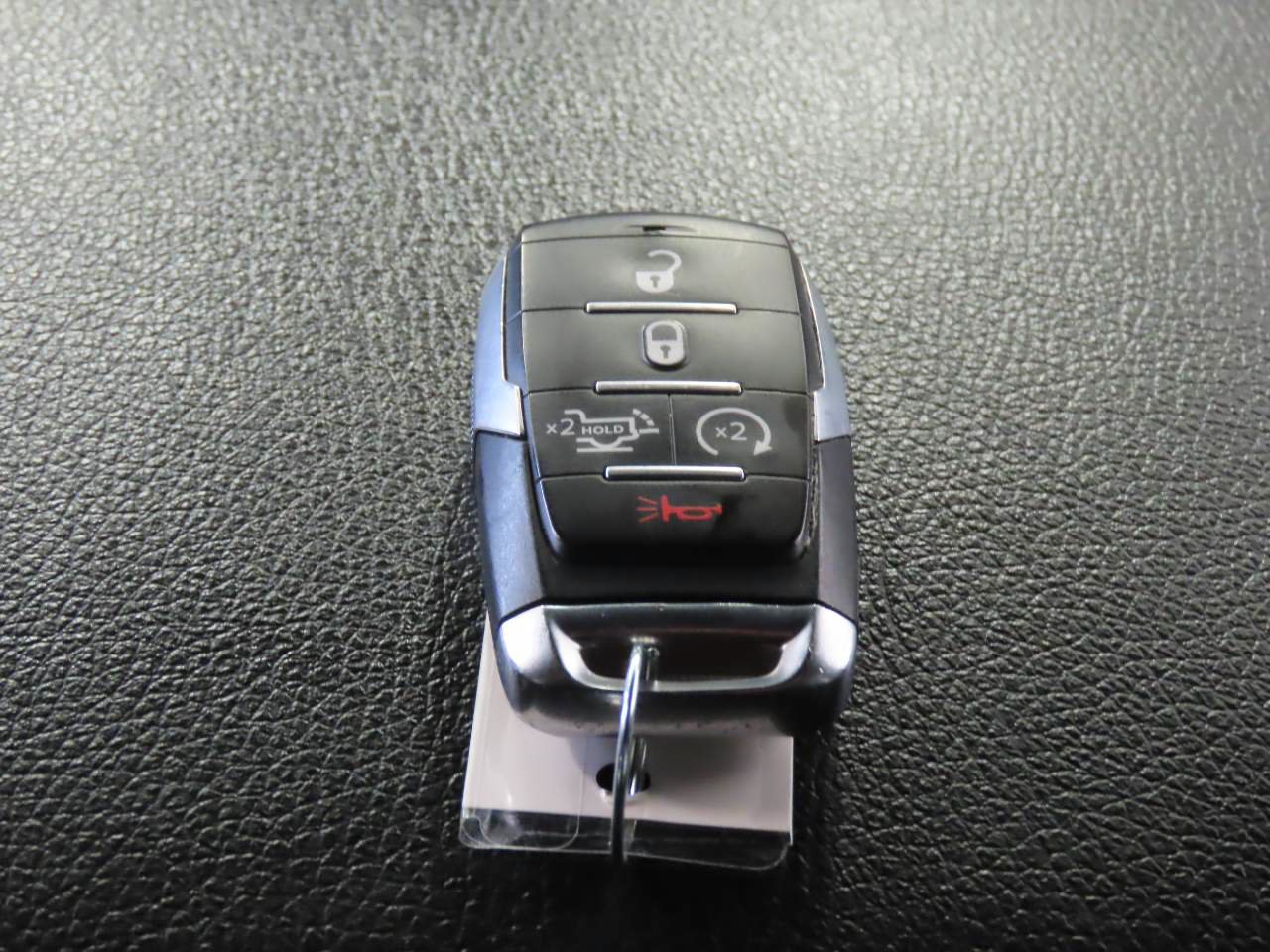 Used 2025 RAM 1500 Big Horn AWD/4WD image 19