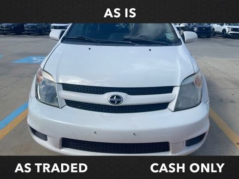 Used 2006 Scion xA FWD image 7