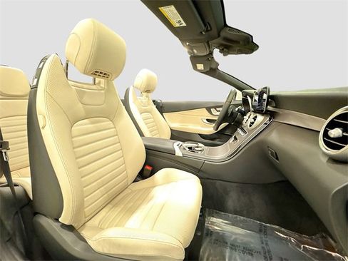 Certified 2021 Mercedes-Benz C 300 4MATIC Cabriolet image 30