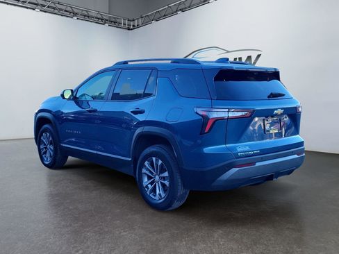 Used 2025 Chevrolet Equinox LT w/ Convenience Package II image 5