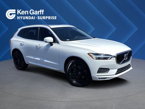 Used 2021 Volvo XC60 T5 Momentum FWD image 1