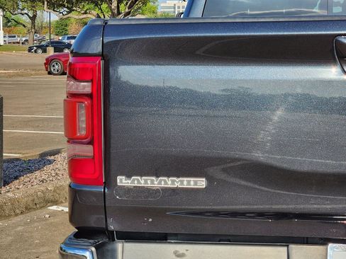 Used 2019 RAM 1500 Laramie image 15