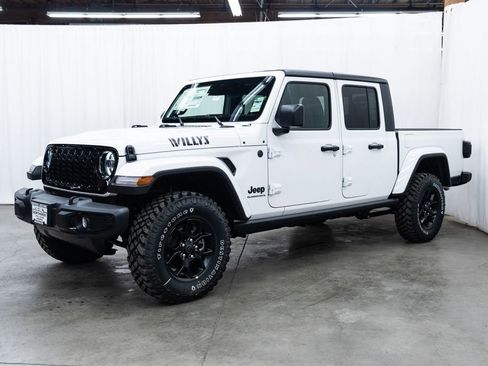 New 2026 Jeep Gladiator Willys image 3